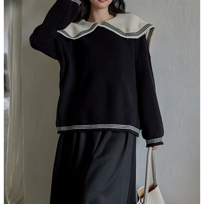 loose pullover black sweater