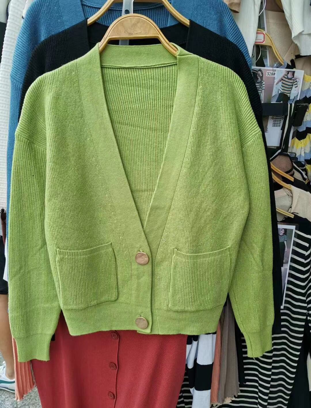 リブニットカーディガン