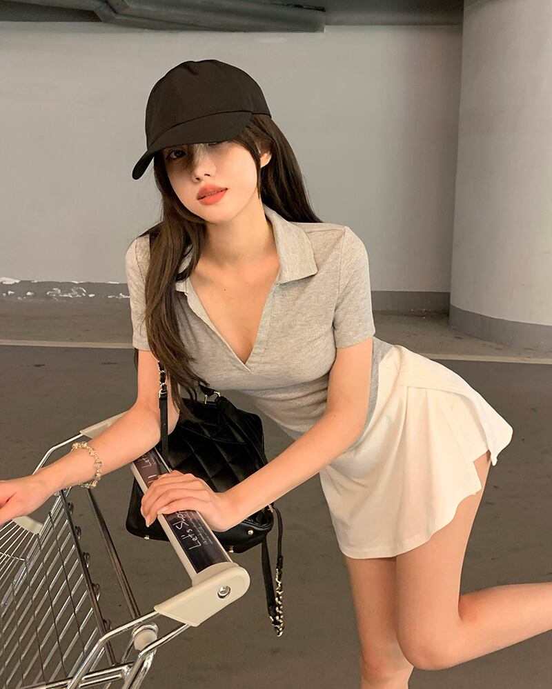 Tシャツ サマーショートカラースタンダードトップス レトロ 夏物 ピュア ブラックストロベリース16163689769