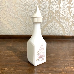 ハンガリー　ミルクガラスのリキュール瓶