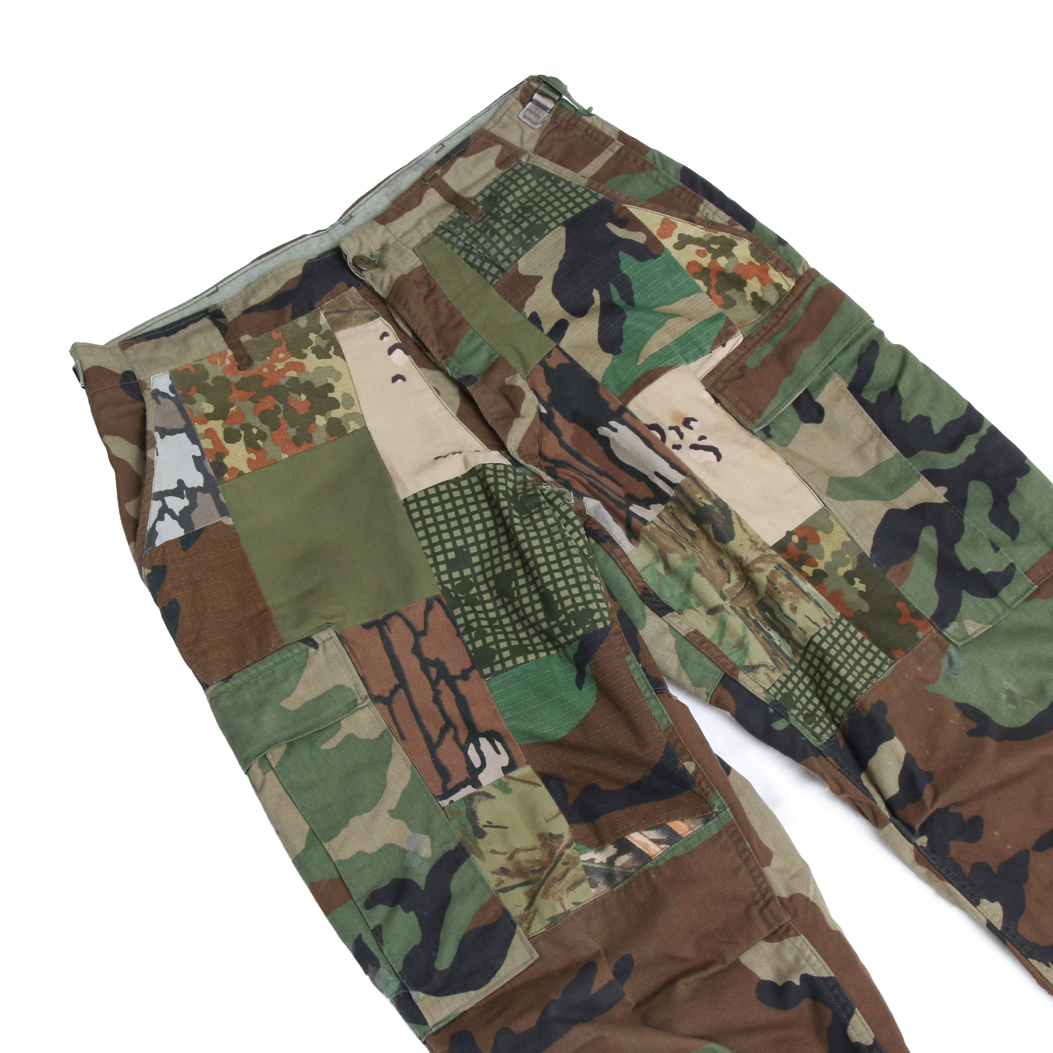 00s CamouflagePatchCargoPants | PAY ID
