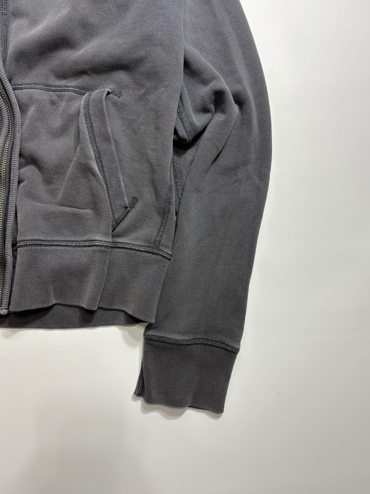 2000s GAP Zip Hoodie