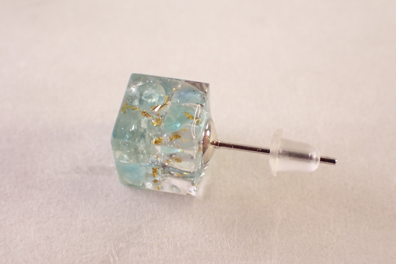 【定期便利用者様限定】アパタイトレジンピアス　 [D11‐216]