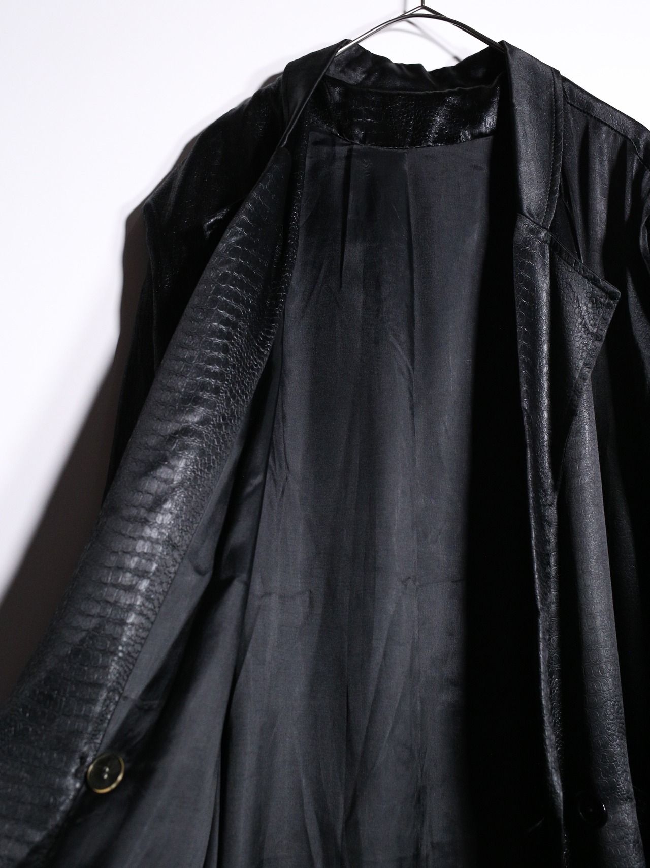 gloss black python pattern loose silhouette coat - 12