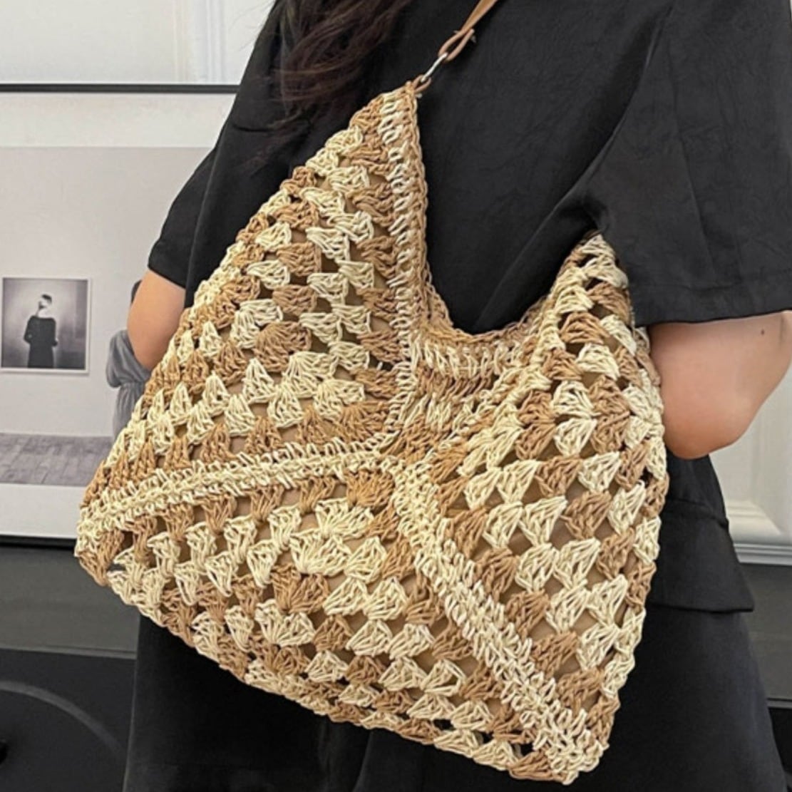 Patterned woven tote bag in 2 colors S341