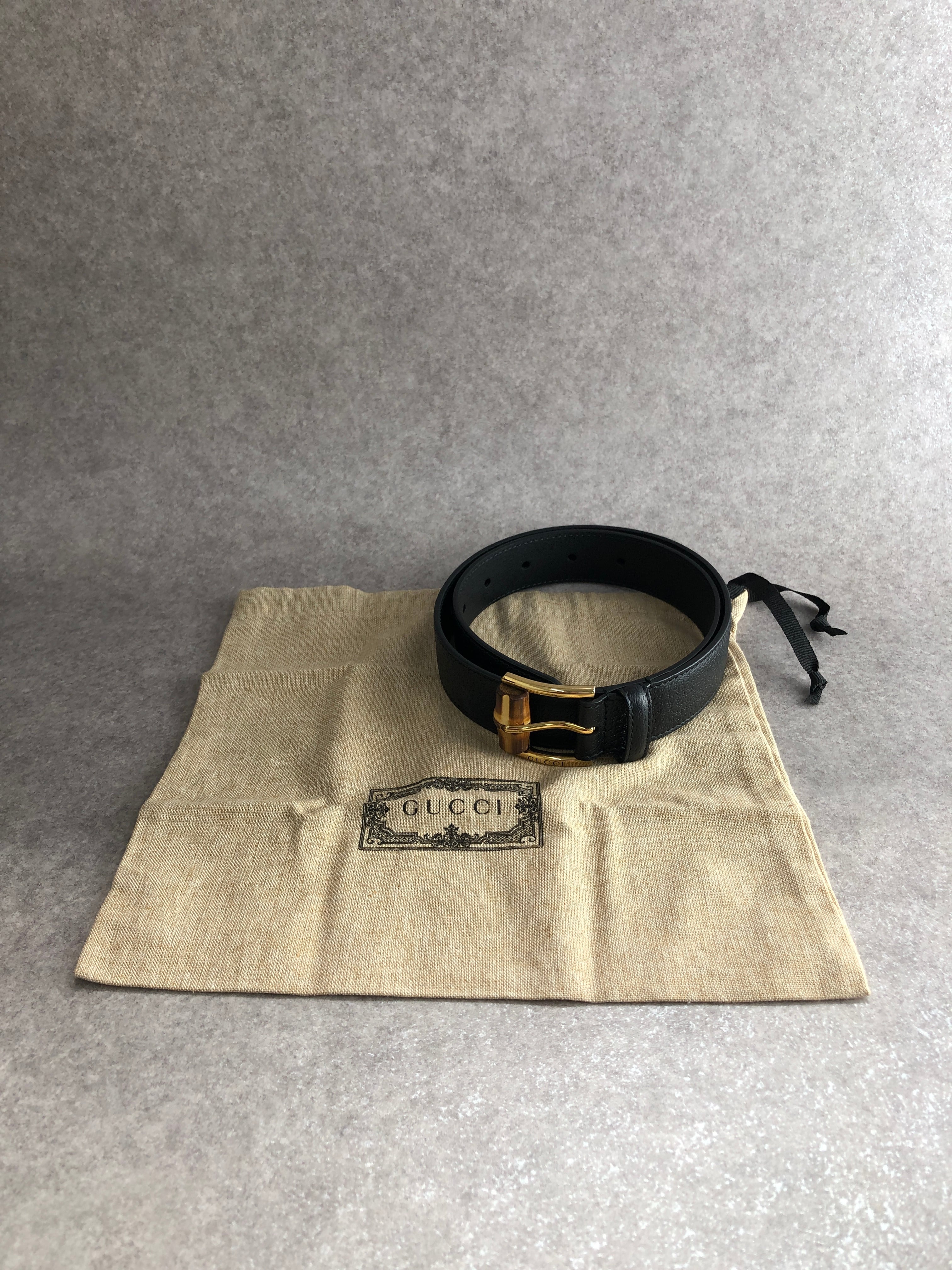 GUCCI ブラックレザーベルト バンブー風バックル GUCCI グッチ ベルト ブラック バンブー レザー バックル vintage