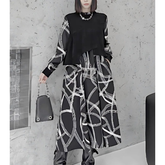 Layered art dress C0581