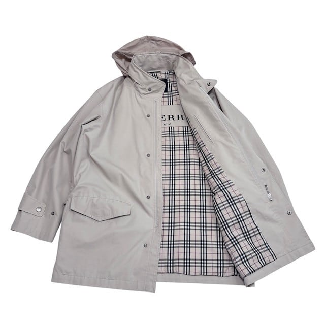 古着 バーバリーロンドン フィールドコート クリーニング済み ベージュ ノバチェック柄 メンズ Mサイズ