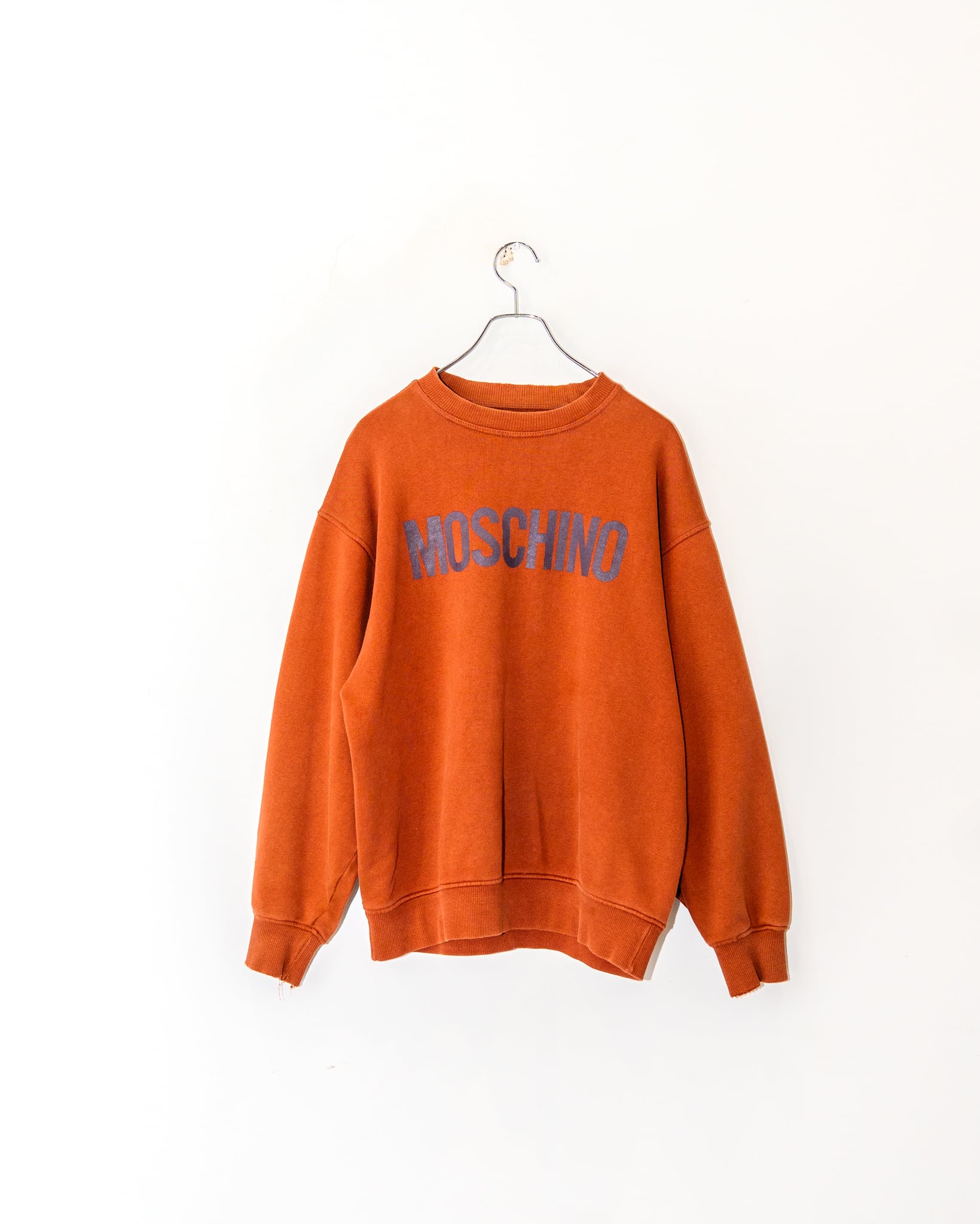 OLD MOSCHINO SWEAT SHIRT