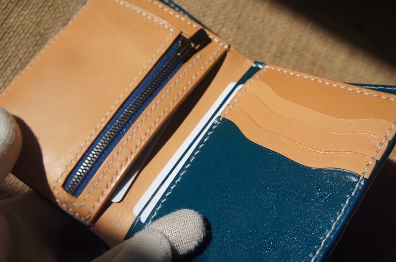 プレミアムウォレット】ルガトショルダーのスリムウォレット【琉球