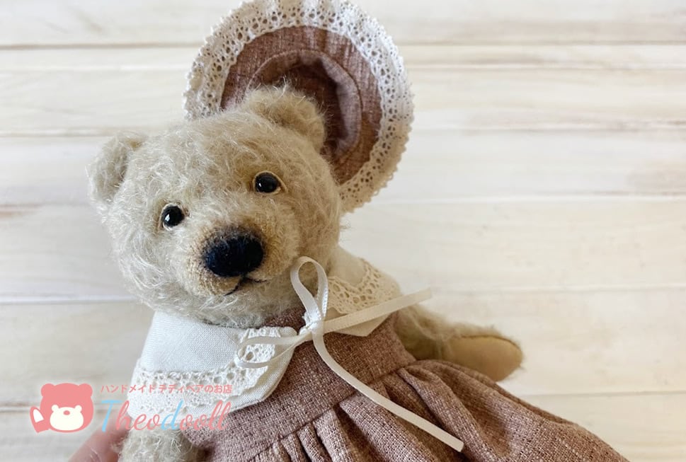 ハンドメイド コレクターズテディベア-