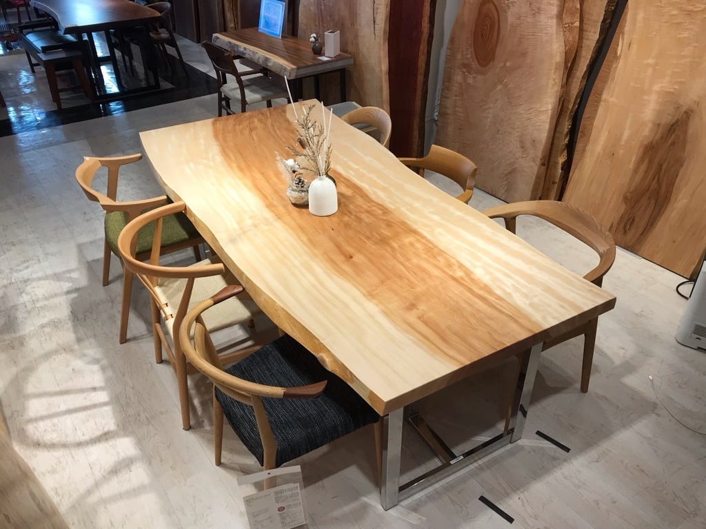 栃（トチ）_2150×1150-950-830×50_横浜元町店_テーブル天板/一枚板
