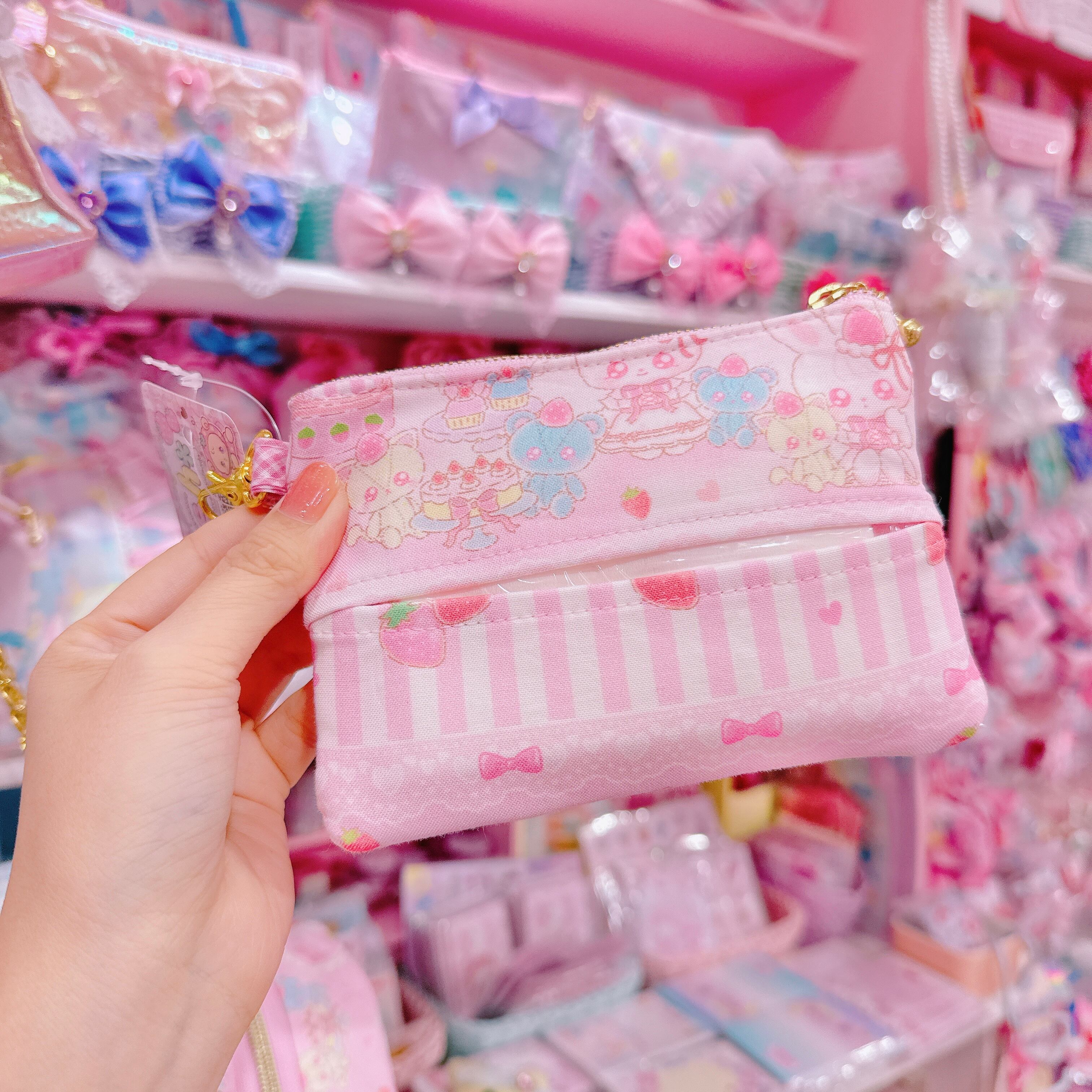 【N9】18-6キーリール付きポーチ(ポケットティッシュ入り)