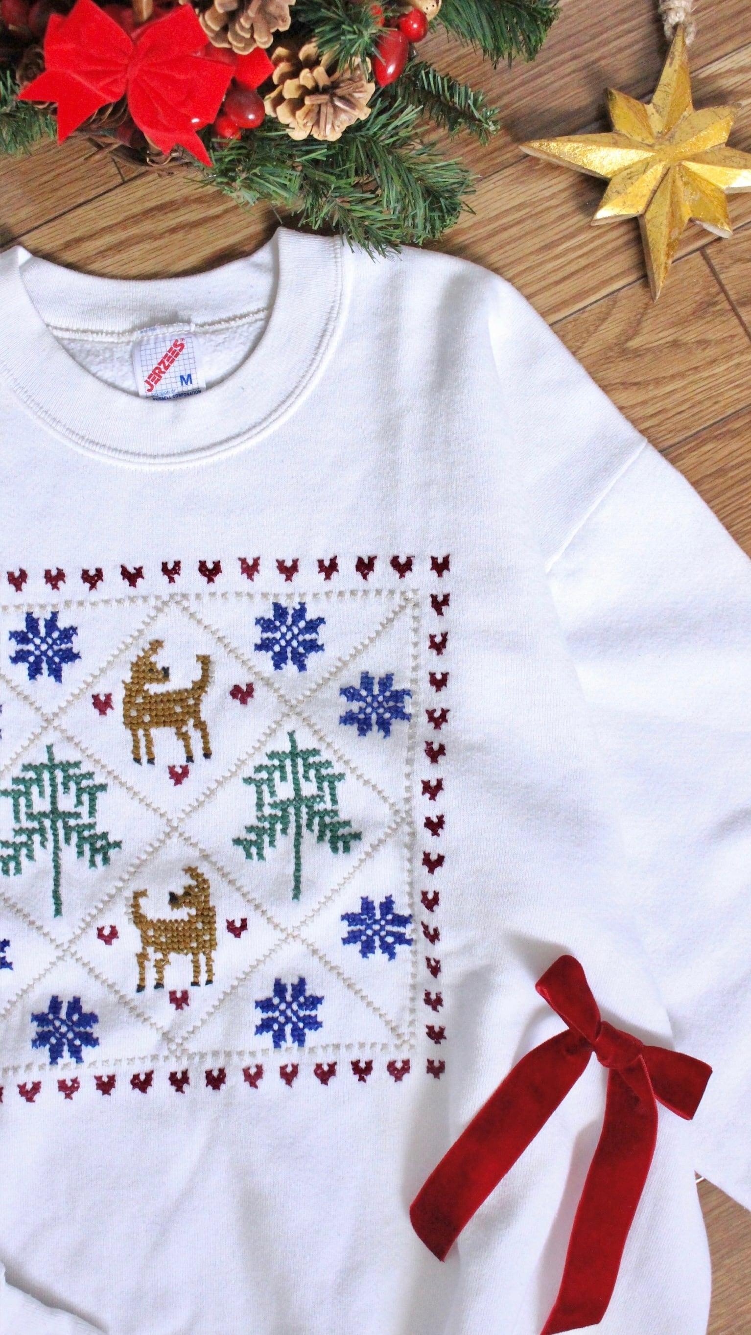 刺繍クリスマストレーナー ホワイト