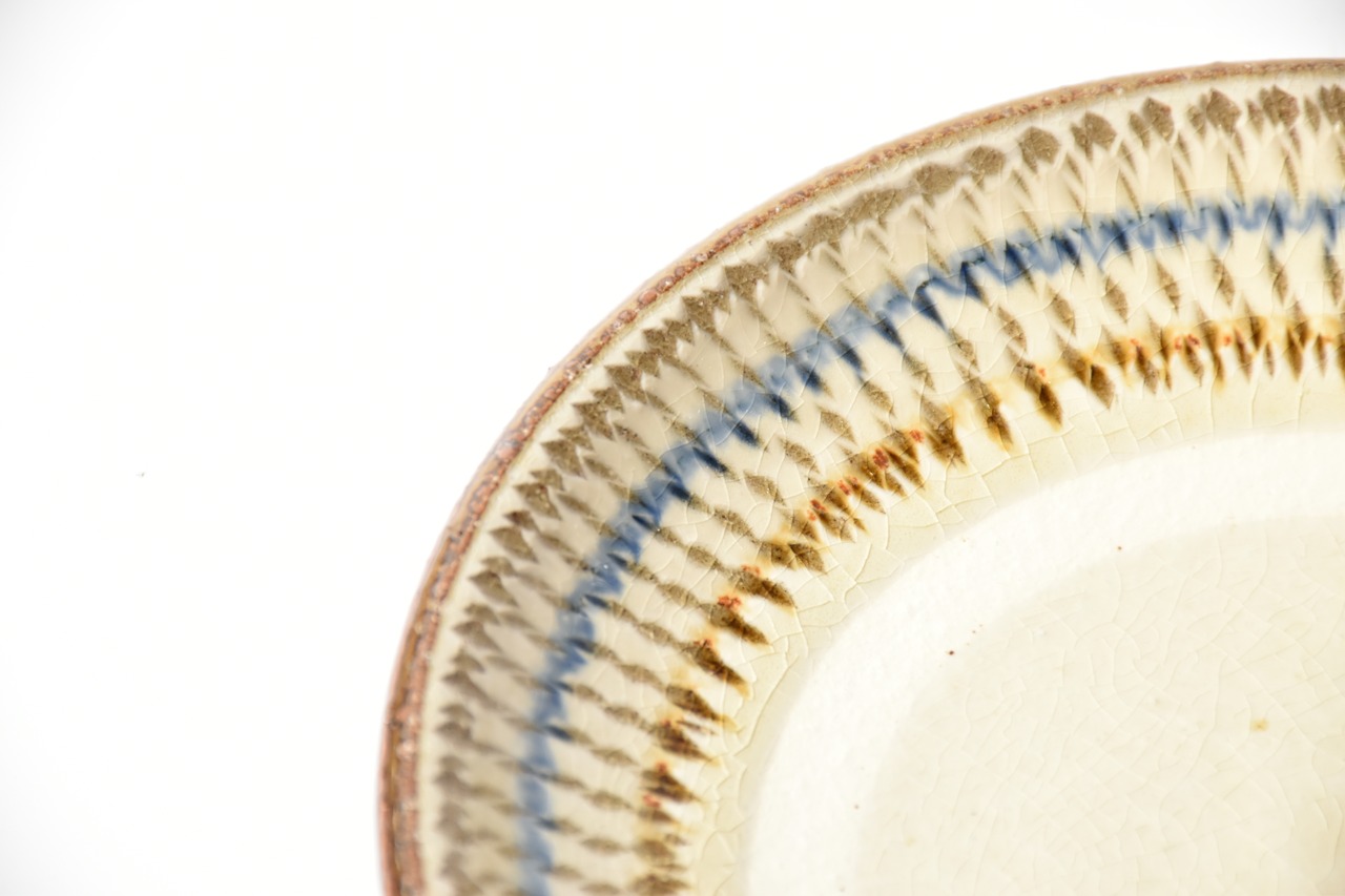 小代焼ふもと窯 / 井上尚之 :  7寸鉢 とびかんな