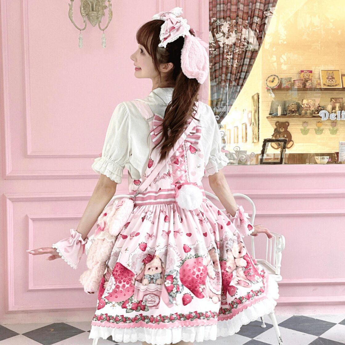 ジャンパースカート いちご うさぎちゃん 原宿スタイル かわいい 服 