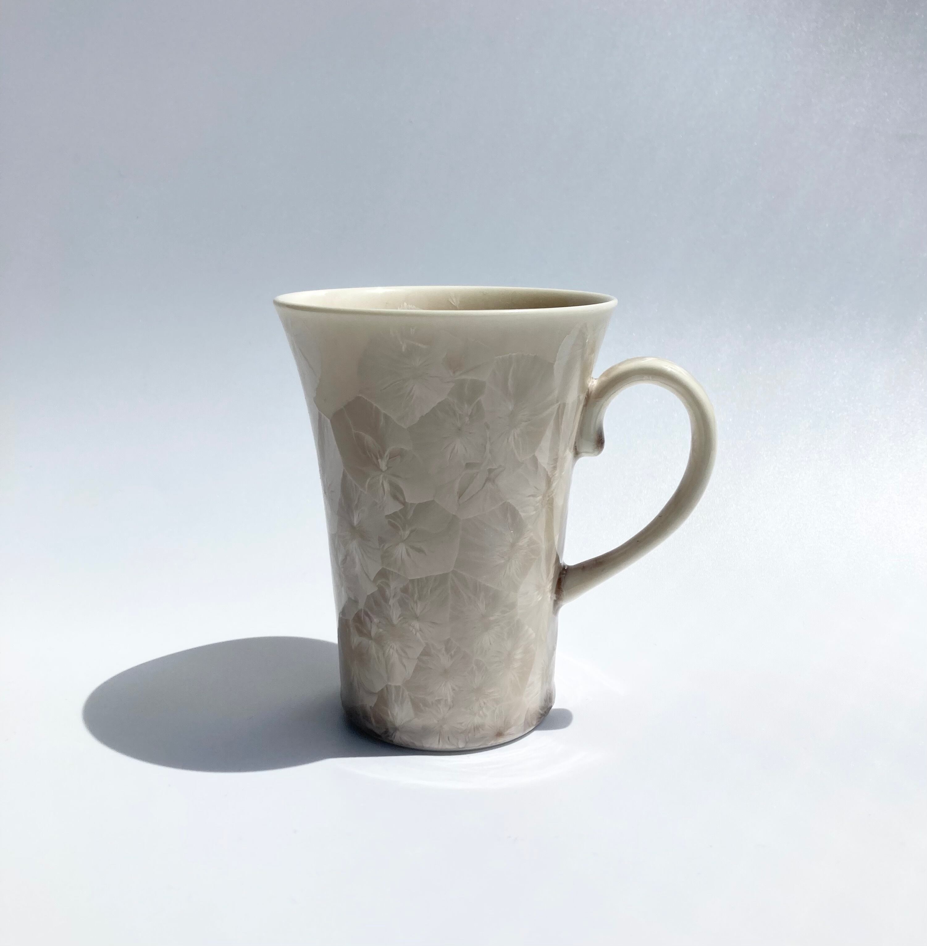 京焼・清水焼】 花結晶（茶色） マグカップ 細長 | 若林陶器