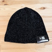 NEW ERA BASIC BEANIE CHENIL OSFM