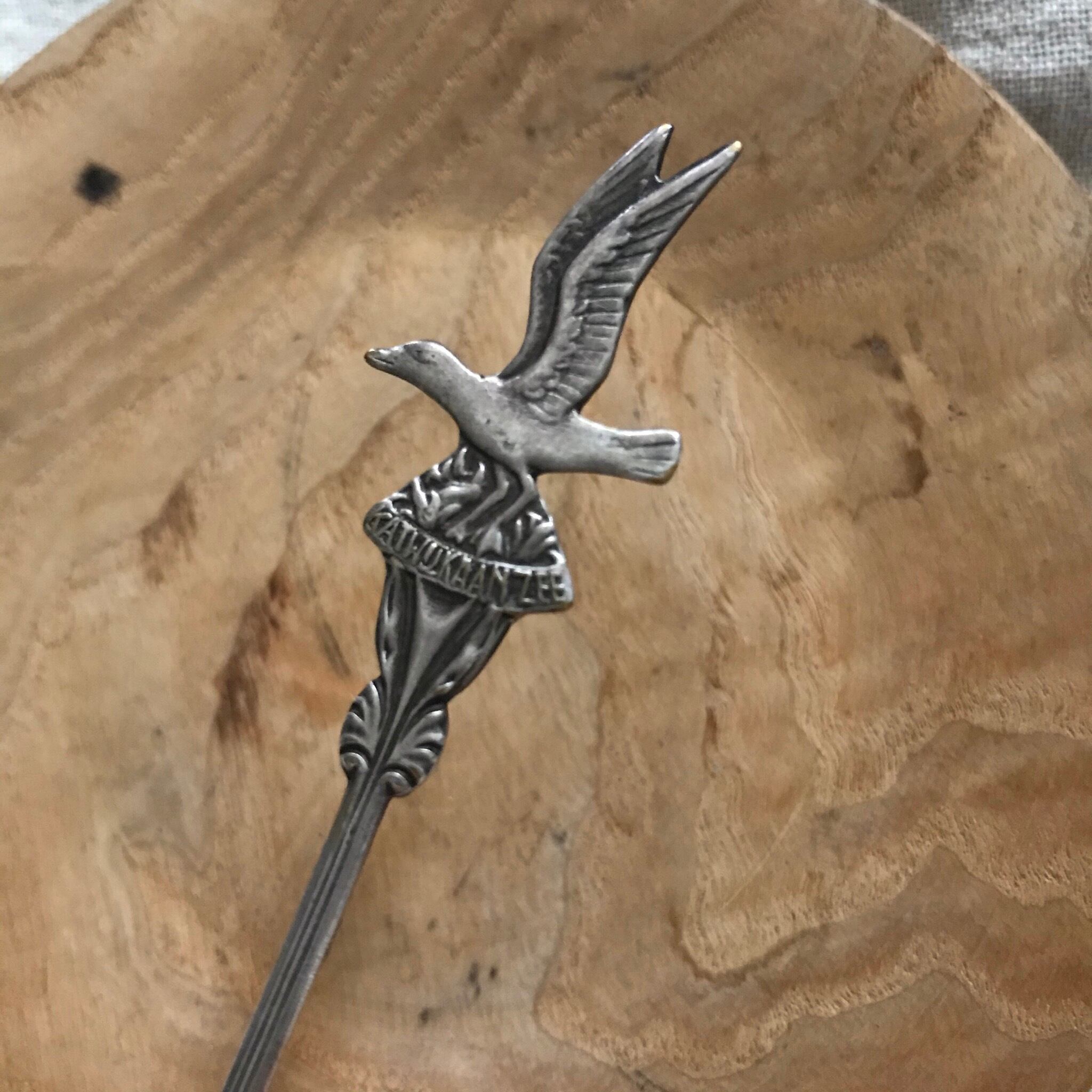 飛ぶ鳥のティースプーン