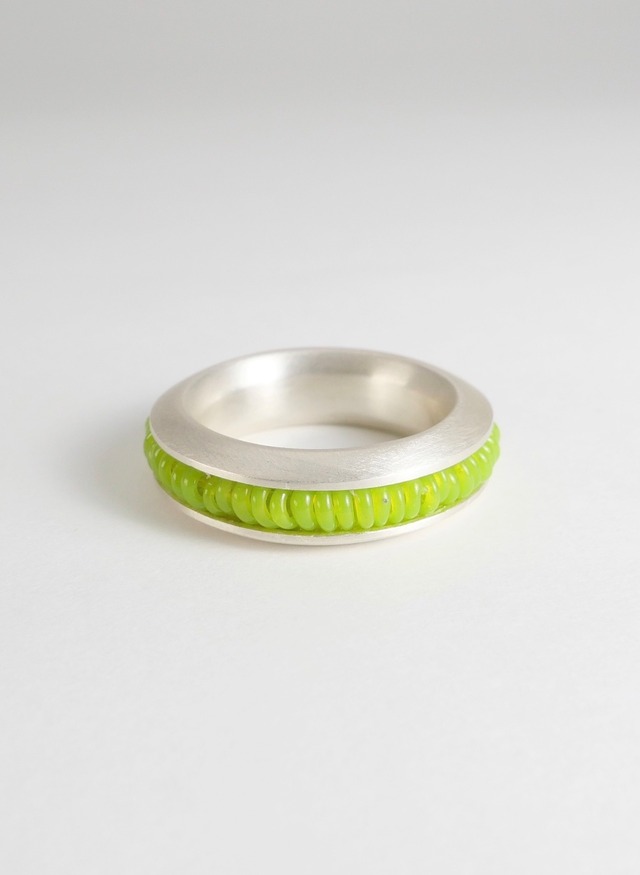 Recycled Glass Bead Ring /Light Green