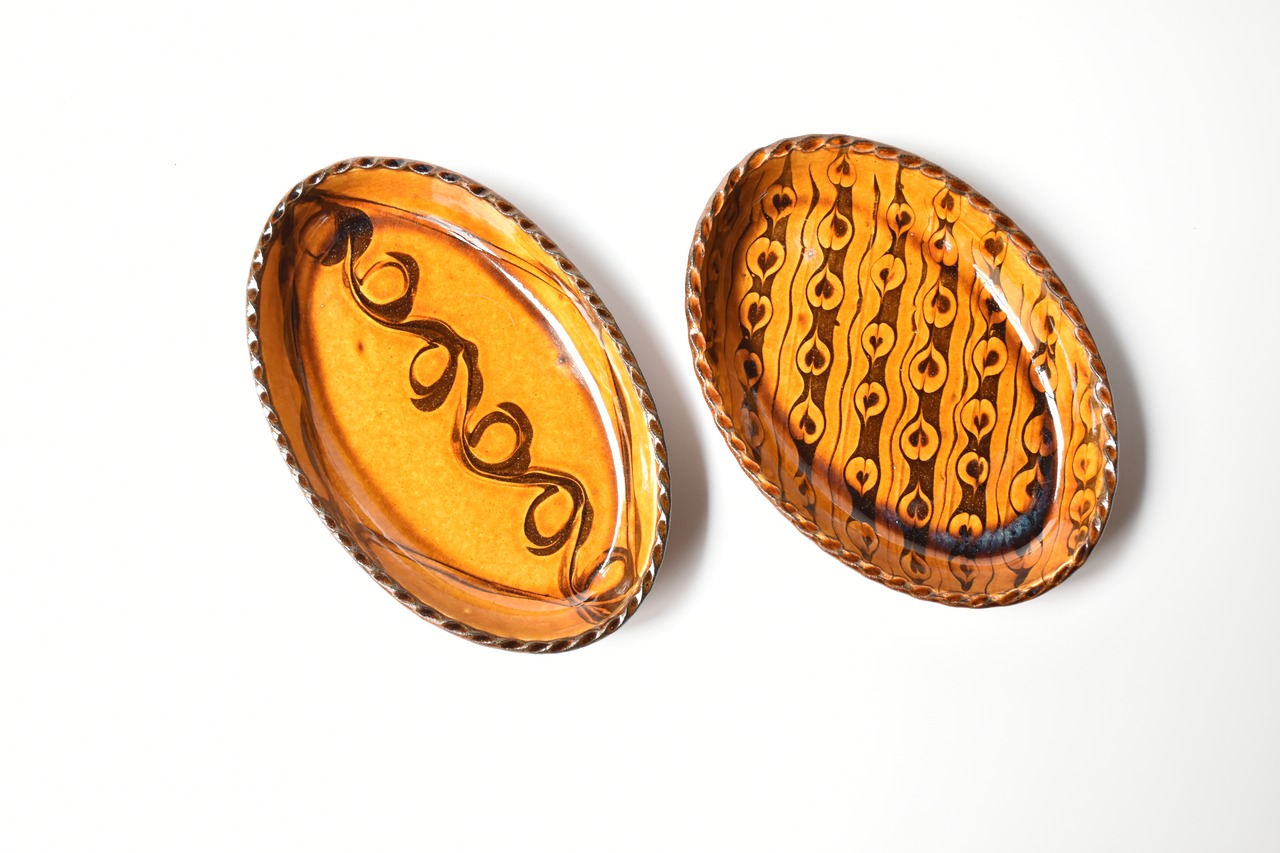 小代焼ふもと窯 / 井上尚之 : 楕円鉢 (大) スリップウェア ①