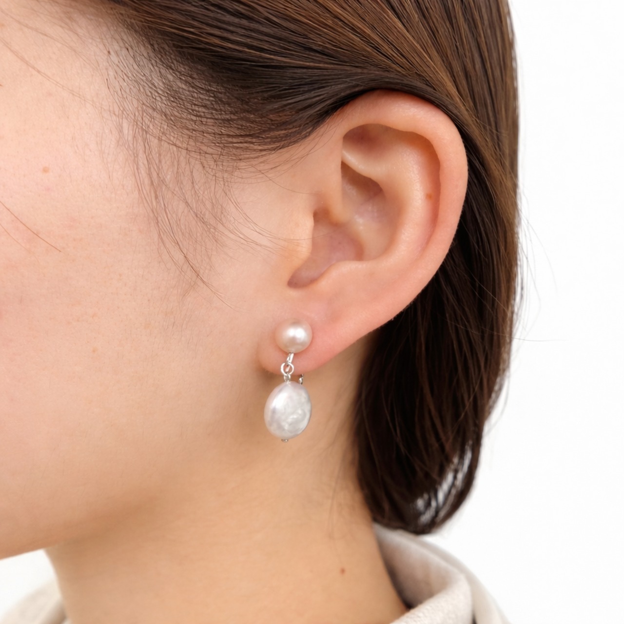 淡水真珠 イヤリング 真鍮 ピンク6mm × コイン型10mm バロック 揺れる パールイヤリング 大人可愛い 上品