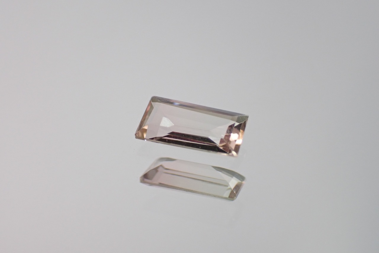バイカラートルマリン　0.63ct　[C4‐518]
