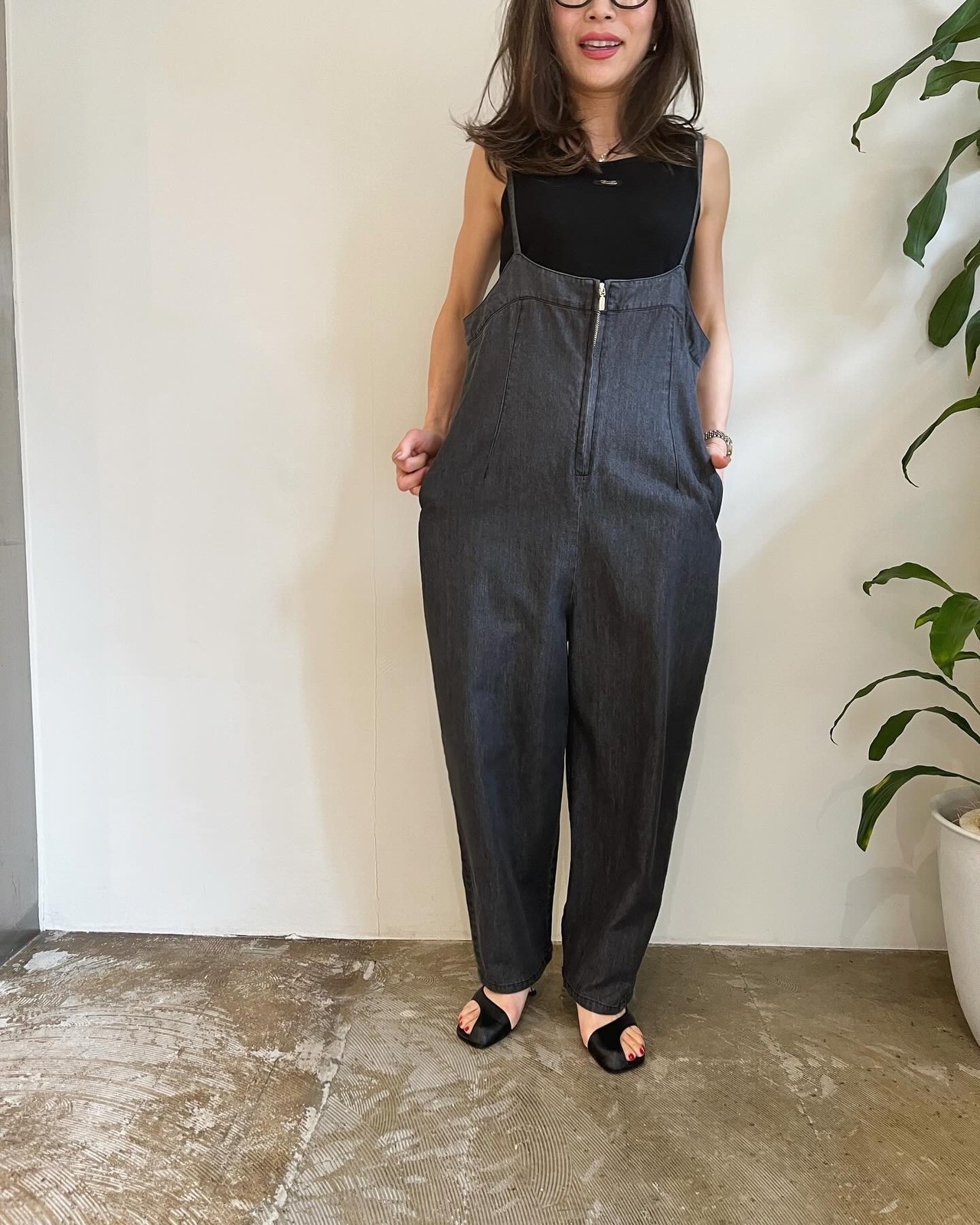 エイミーロウ　eimeelaw　Eimee Law フロントZIPデニムコクーンサロペット