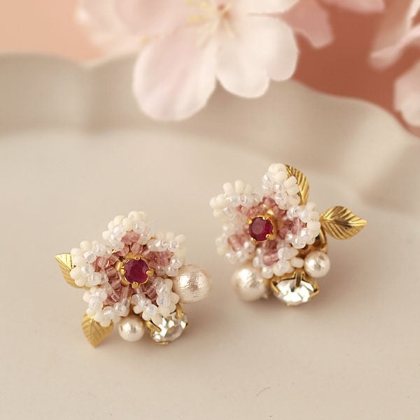 【1193】小さな海と巻き貝のピアス／イヤリング 1193】小さな海と巻き貝のピアス／イヤリング