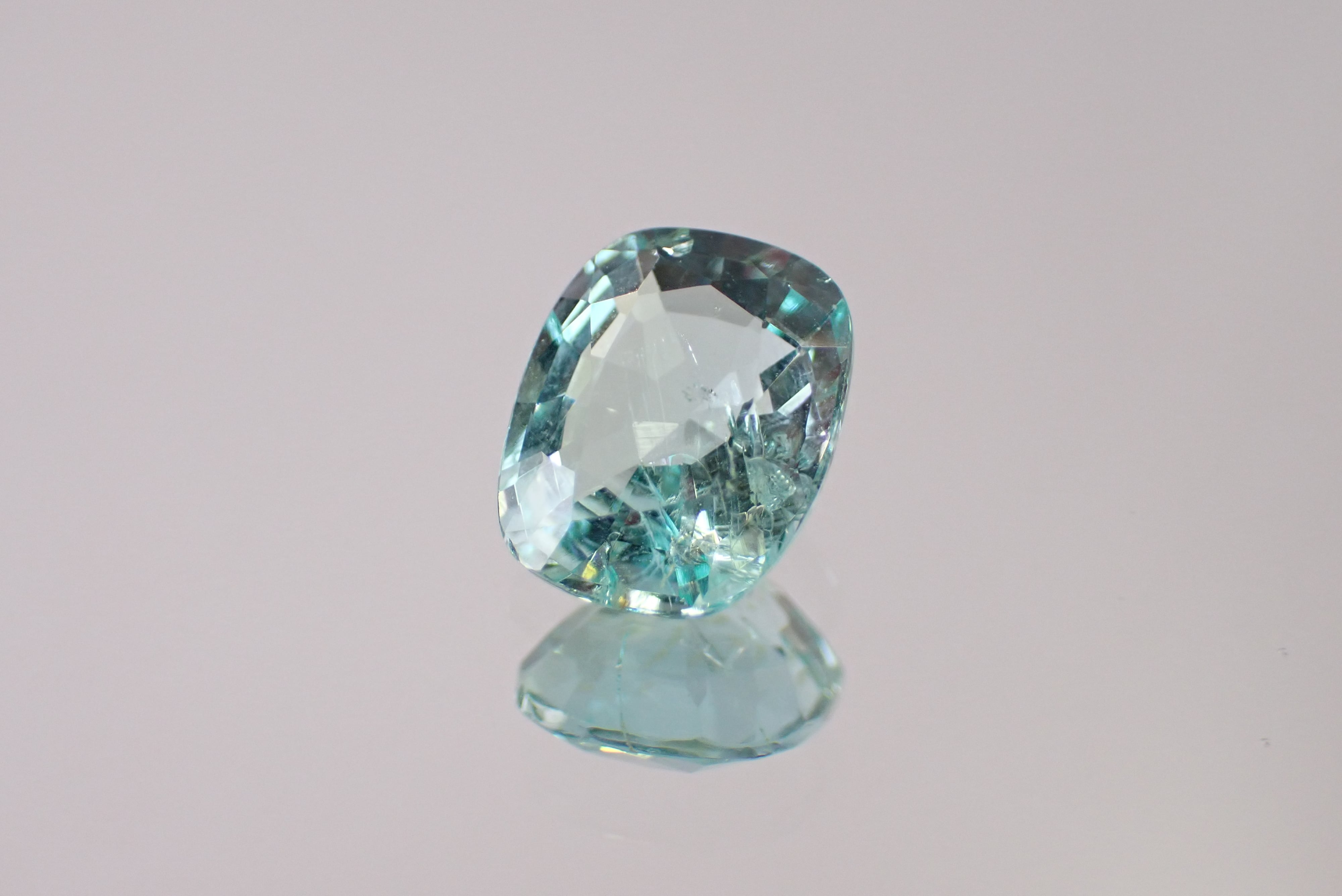 グリーンアクアマリン 2.41ct [C12-1032] | differencee(ディファレンシー)