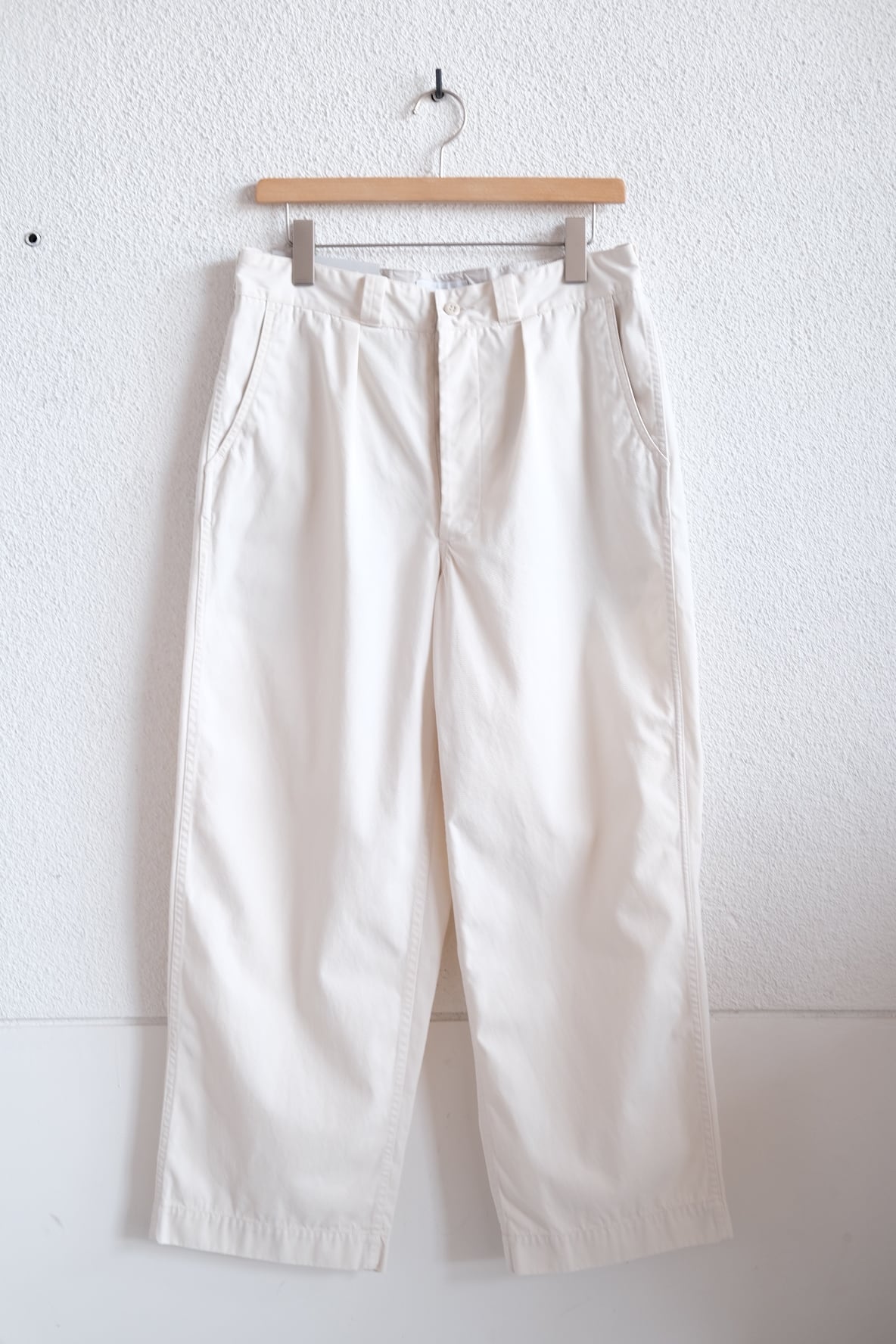 ENDS and MEANS＜エンズアンドミーンズ＞Army chino | Inhigh