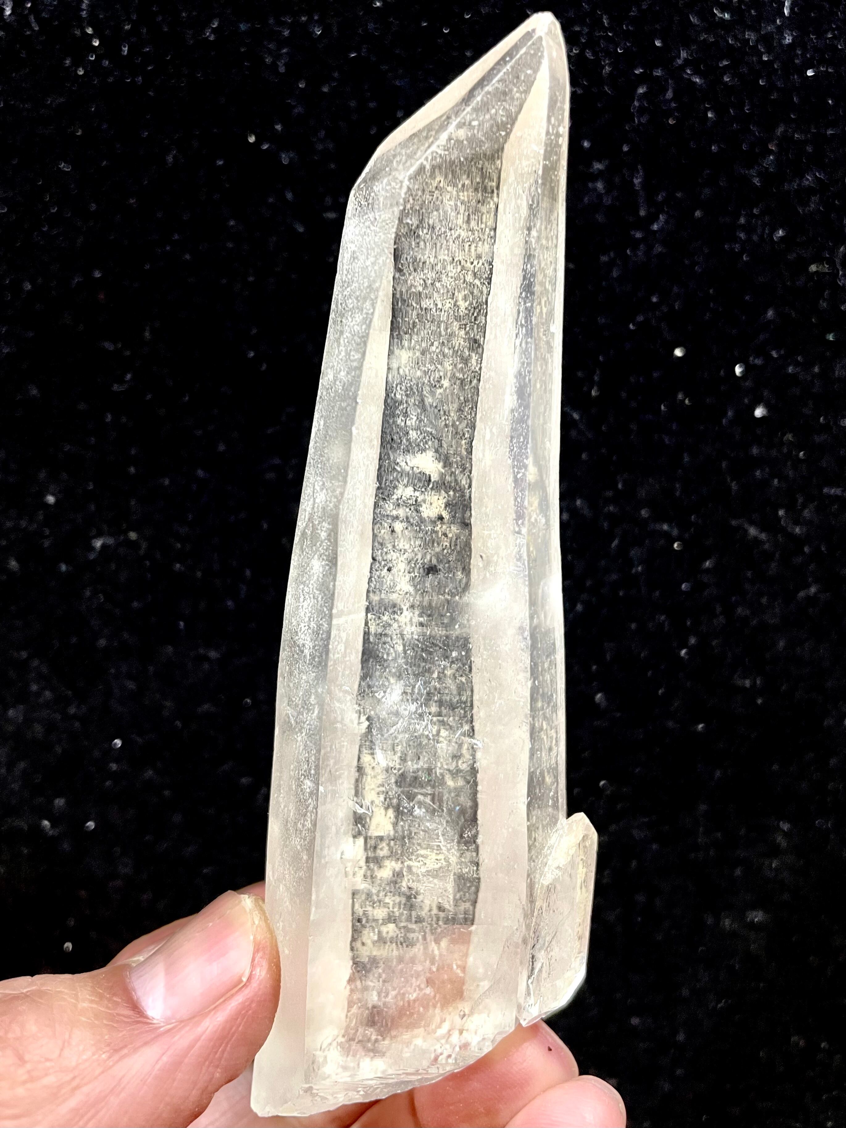 2) 高千穂天岩戸水晶・栄華5(エンジェルラダー・セルフヒールド・DT)A