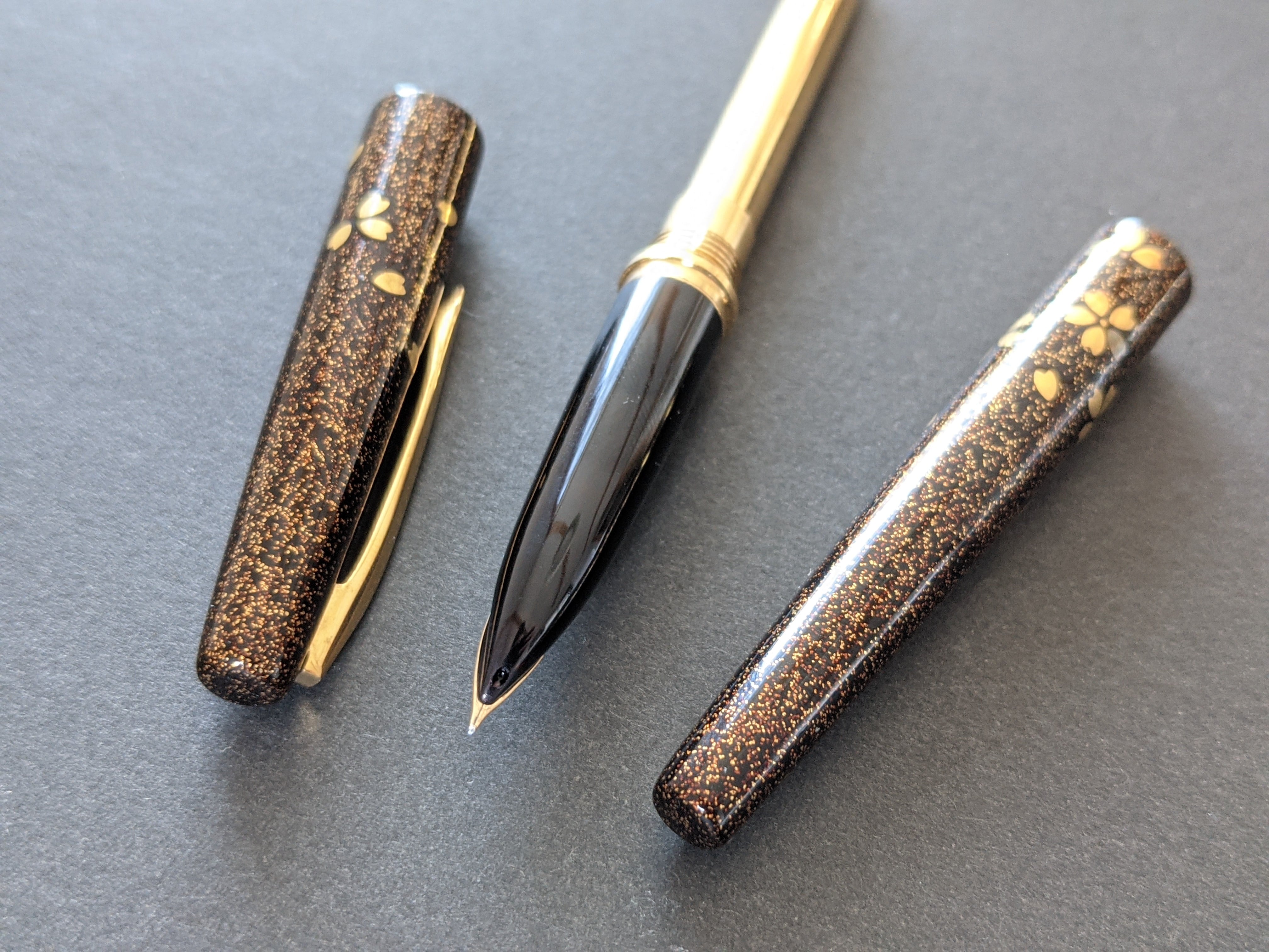 パイロット 万年筆 蒔絵 桜吹雪 朱 細字 初期型 70年代 ヴィンテージ 希少