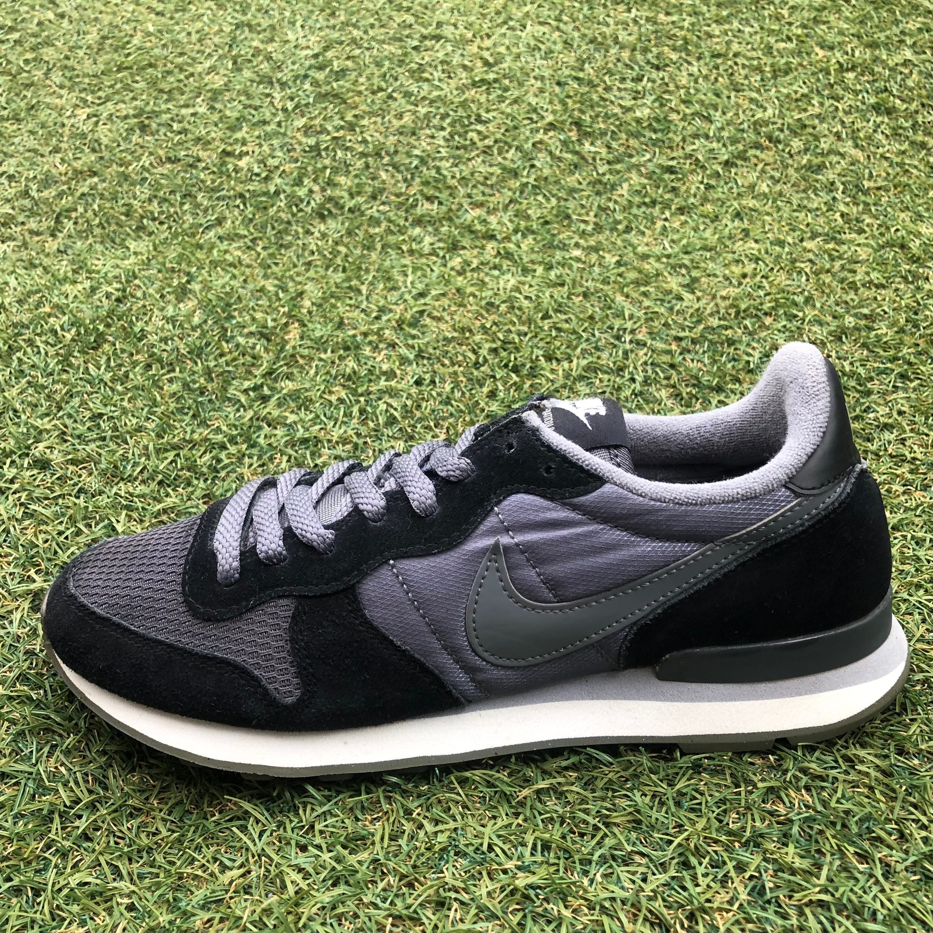 NIKE INTERNATIONALIST ナイキ インターナショナリスト HT931