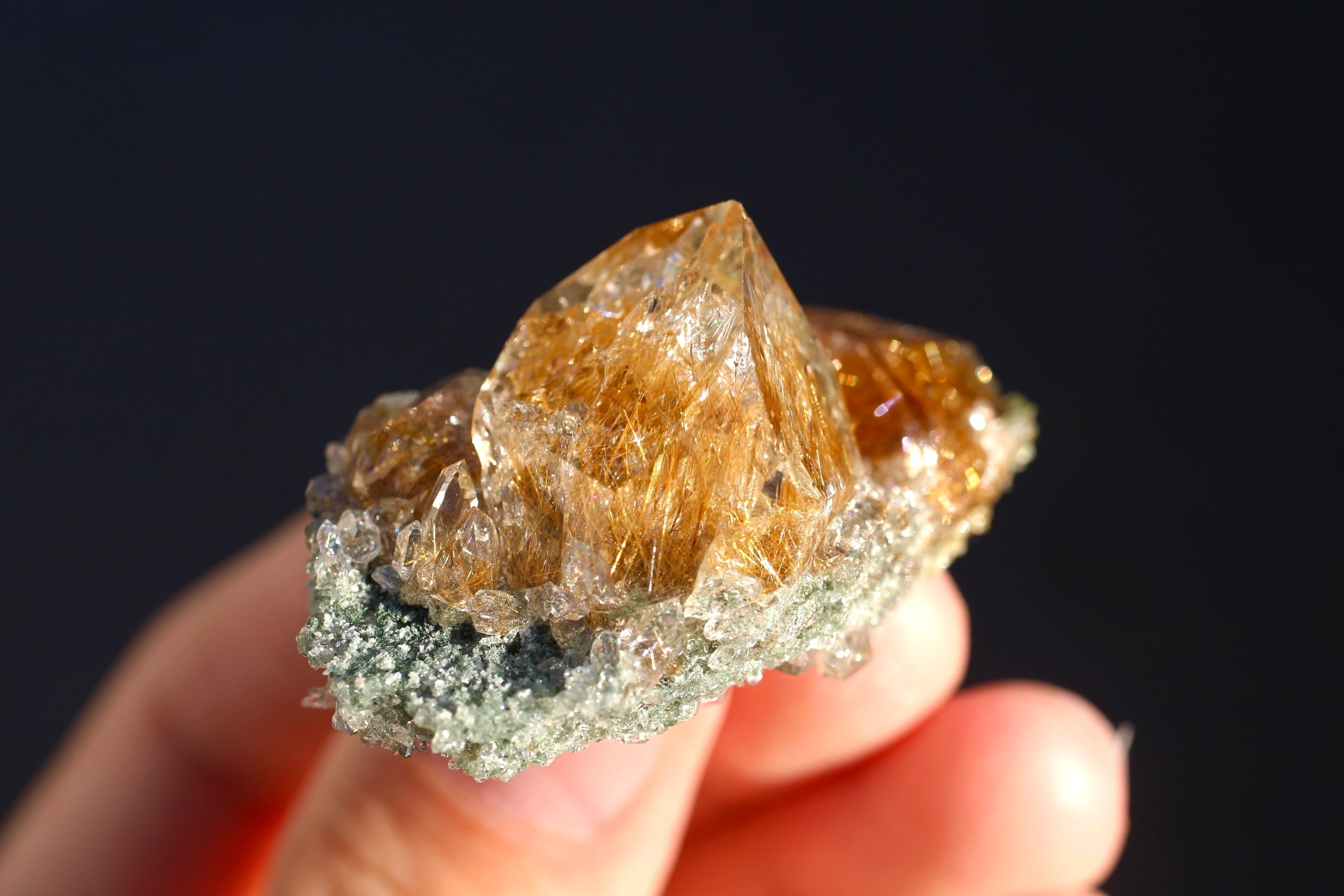マニハール産 ヒマラヤ水晶 ルチル 虹入り | 石垣島の夜光貝 マニハール産 ヒマラヤ水晶 ルチル 虹入り | 石垣島の夜光貝