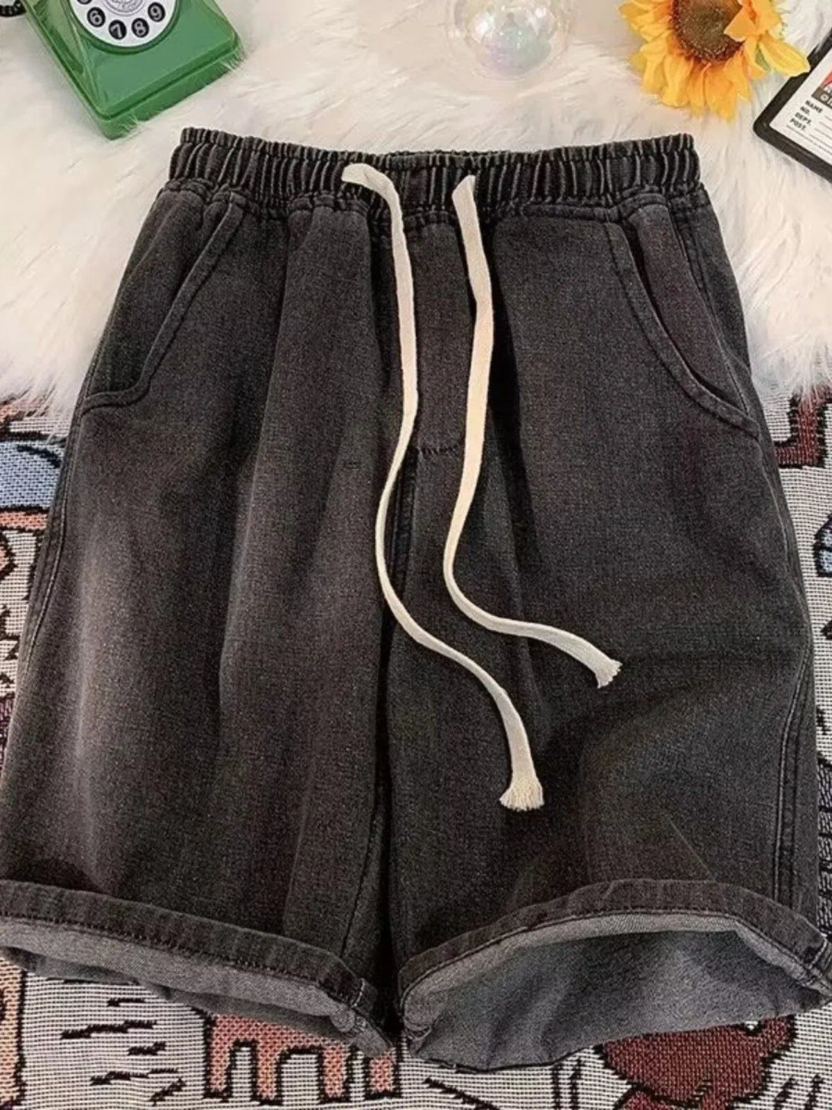 ハイウエストスリムストレートレッグジーンズショーツ女性の夏ルーズフィット5インチ薄いデニムショーツ快適なカジュアルジーンズショーツ