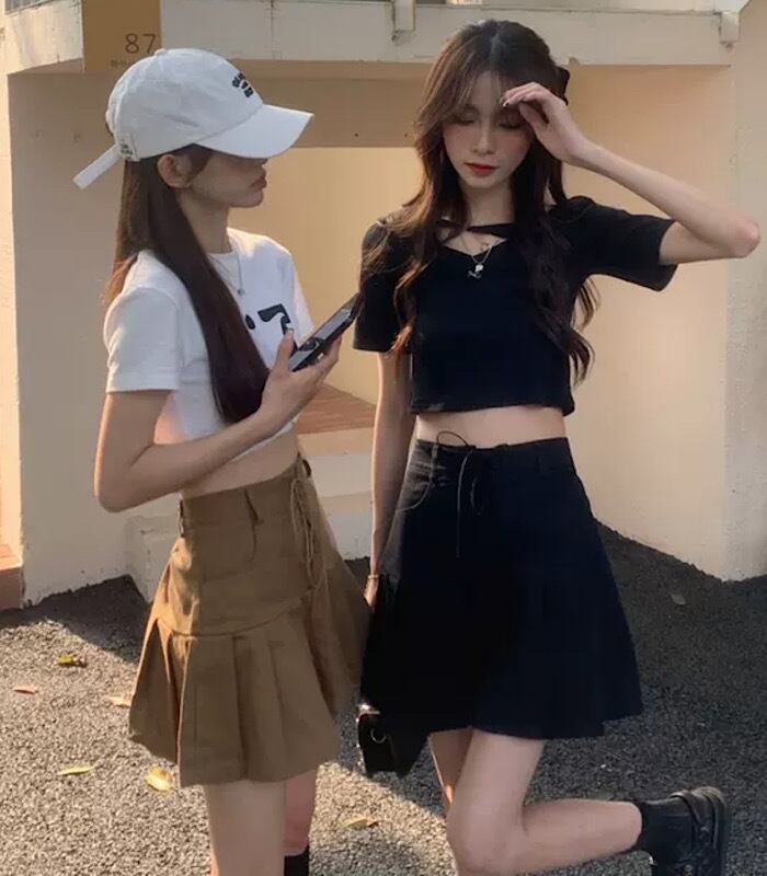 韓国女子の 必須アイテム 着回し抜群 ミニ丈 プリーツスカートミニスカートミニスカ レースアップ ハイウエスト カジュアル ストリート Aライン スタイルアップ Lamitte Deco トレンド 韓国ファッション ショップ Base店