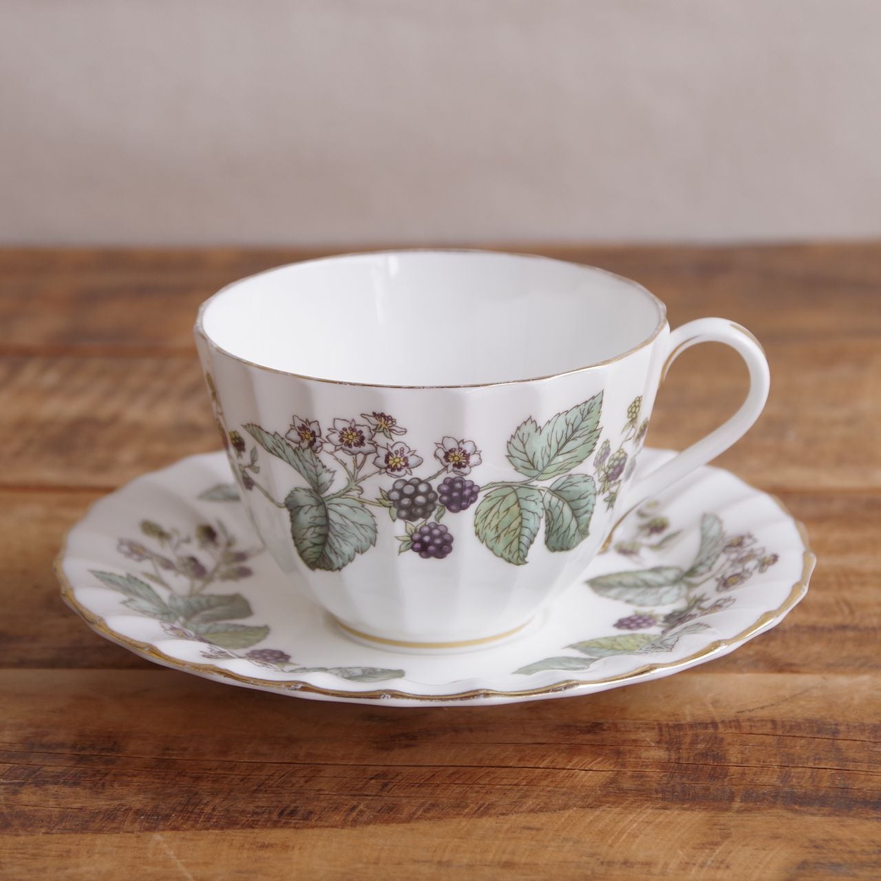 □ From イギリス | Flohmarkt フローマルクト