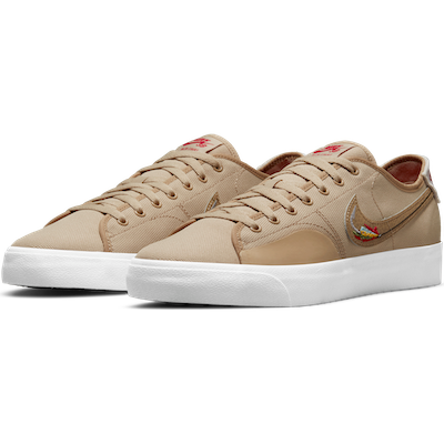 NIKE SB \