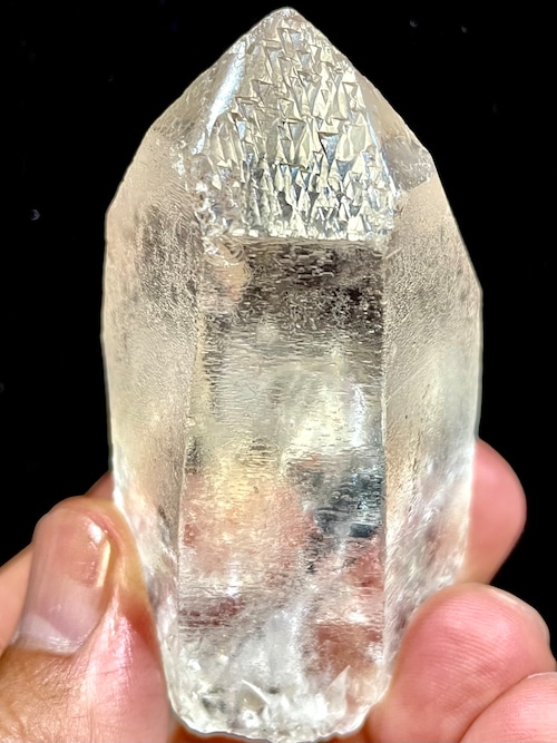 11) トライゴーニック水晶(大型)