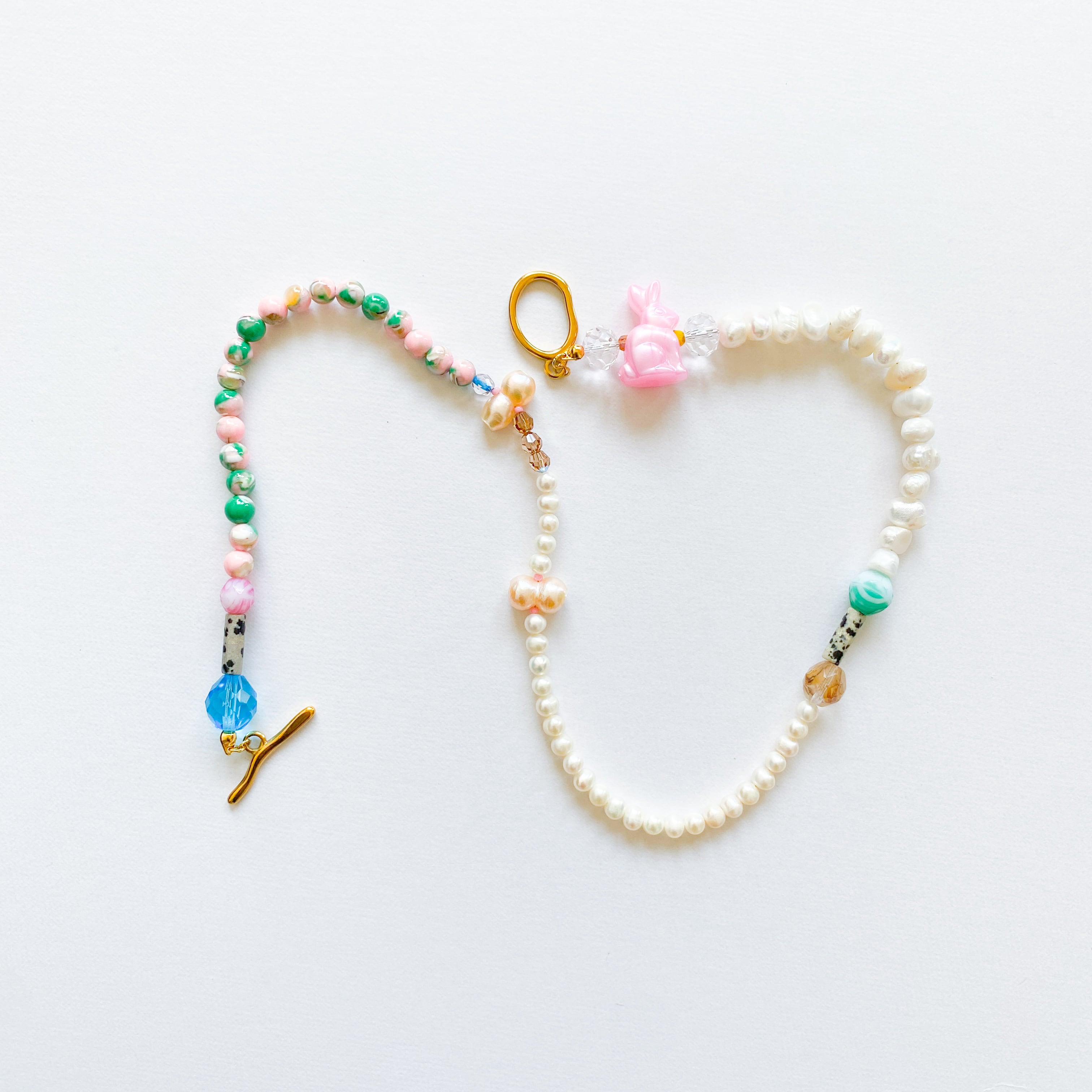 淡水パールとビーズのネックレス(たまに天然石）