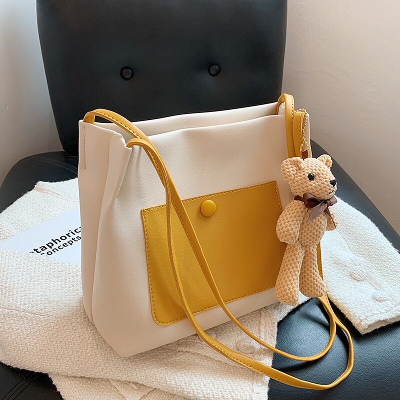 ショルダーバッグ Tiancai_Wing_Bag1928240882