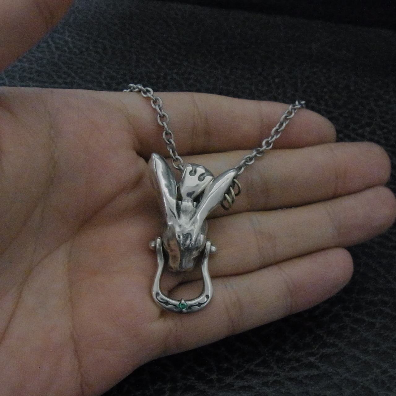 NEVELET Pendant | BLIND RABBIT