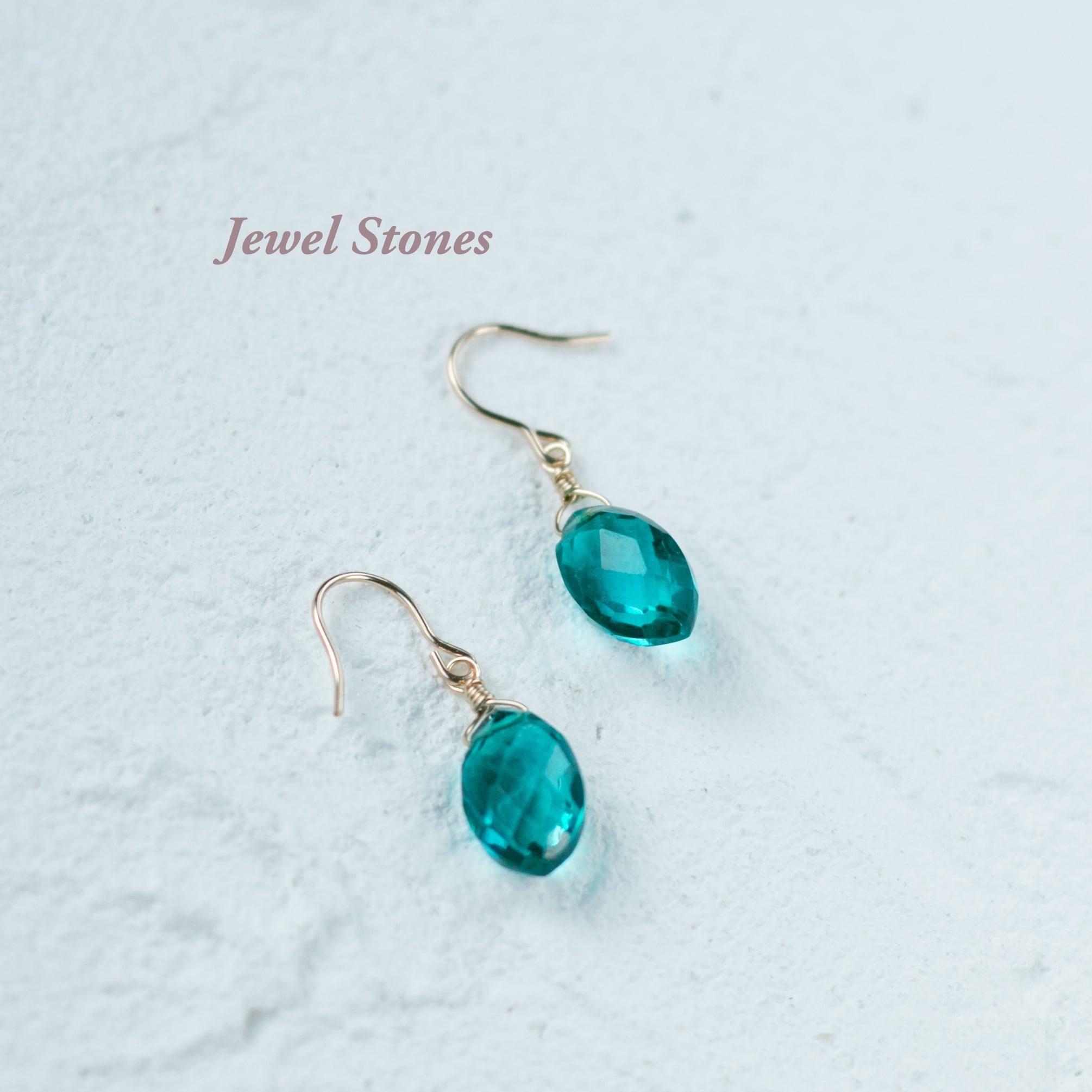 ☆14kgf☆天然石ピーコックブルークォーツのピアス・イヤリング