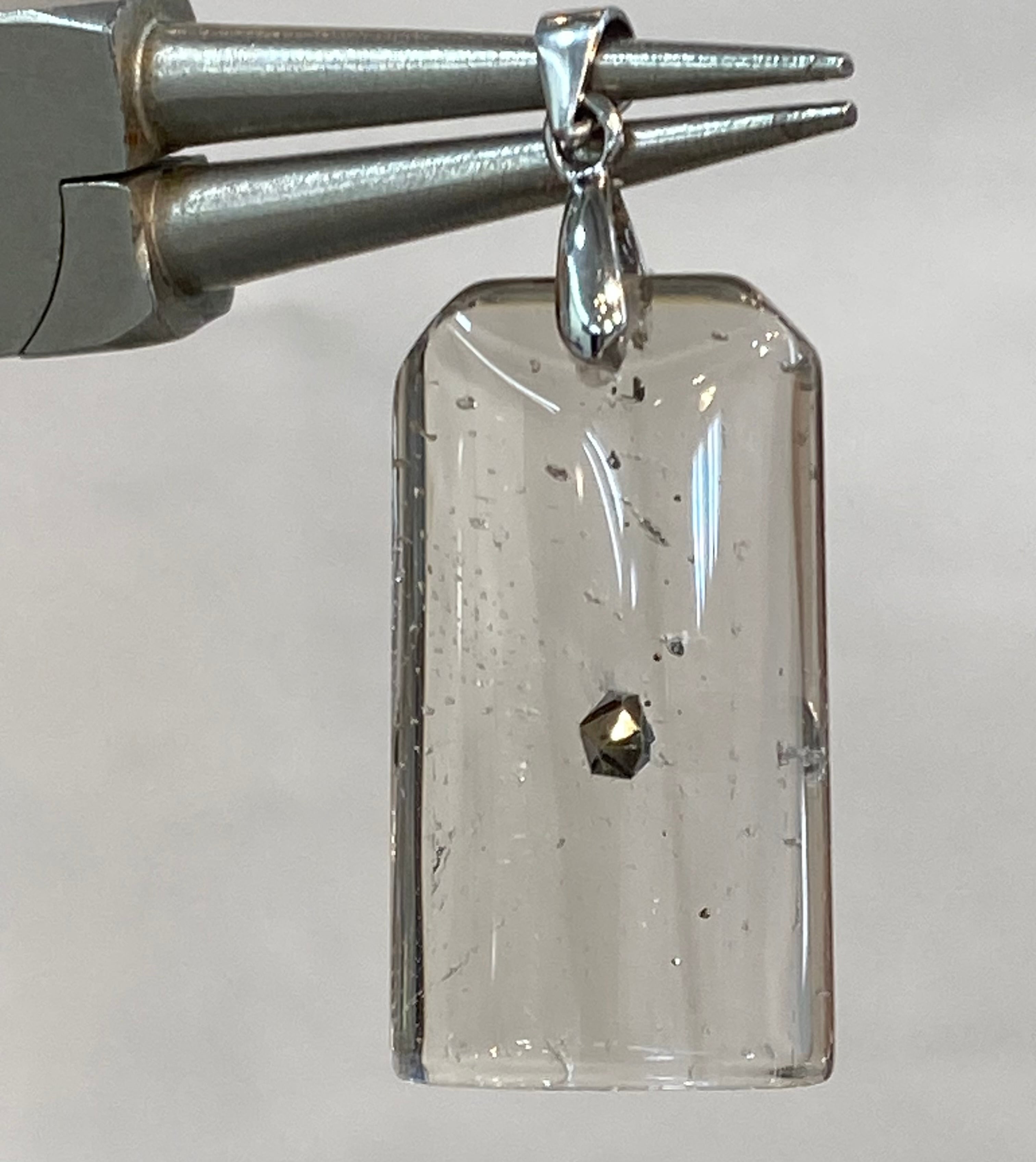 激安卸価格 水入り水晶リング　指輪☆ 古代水入り　シルバー 激安卸価格 水入り水晶リング 指輪☆ 古代水入り シルバー | 水晶