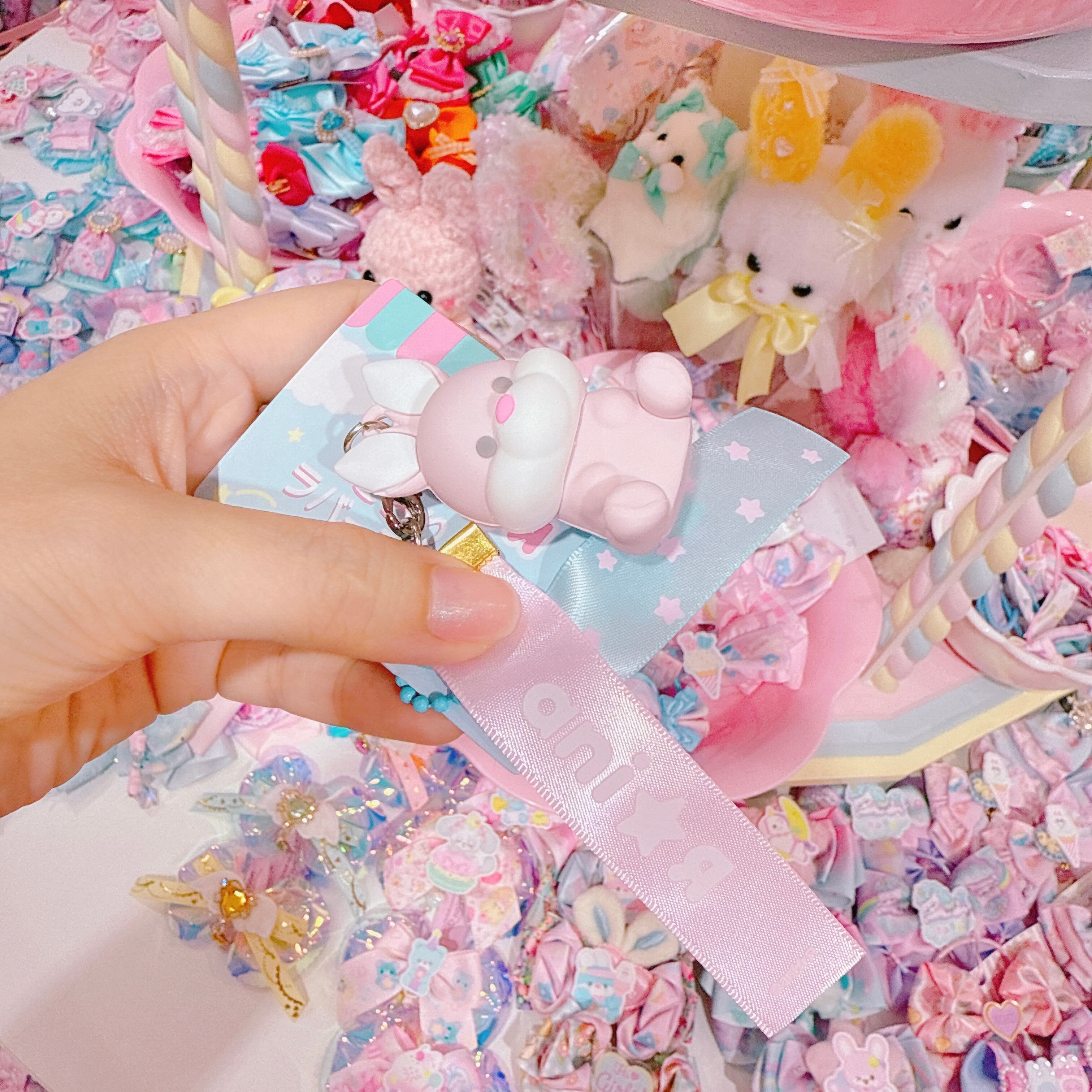 【ライセンス商品】ころりん☆ラバーマスコットストラップ(うさぎ)