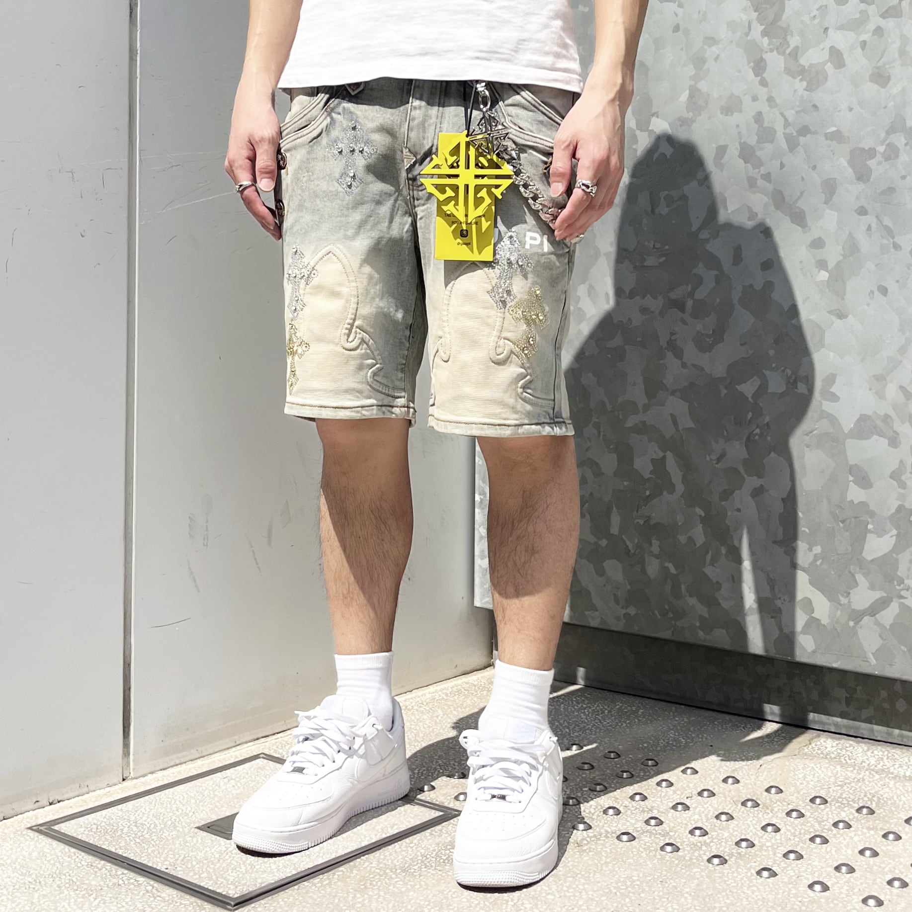 GUAPI / FADED CROSS DENIM SHORTS | HOLICK