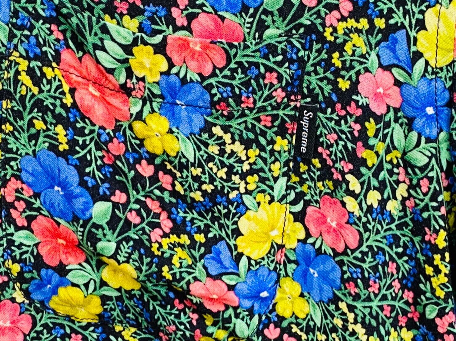 Supreme MINI FLORAL RAYON S/S SHIRT BLACK MEDIUM KE5785 | BRAND  