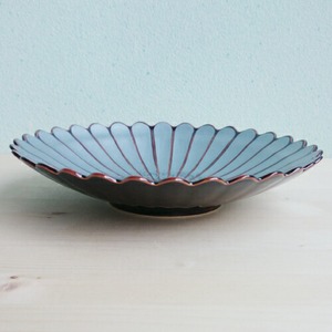 有田焼　錦銀彩アメ釉平菊７寸盛皿 6-026