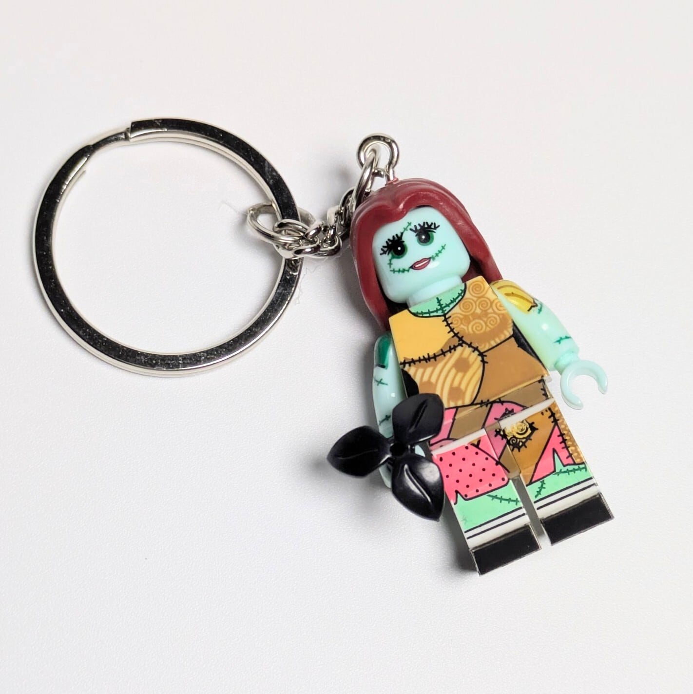 ♧【 ブロックフィギュアキーホルダー 】 The Nightmare Before Christmas ( ナイトメアー・ビフォア・クリスマス ) / Sally ( サリー ) 〚アメリカン雑貨 アメトイ〛